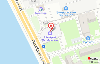 Кедр на Октябрьской набережной на карте