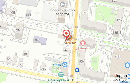 Продуктовый магазин на Московской улице на карте