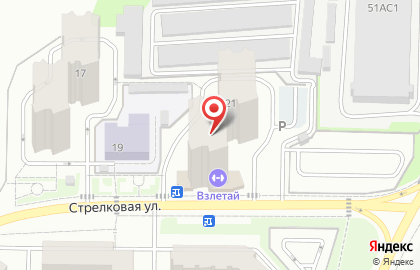 Бухен Хауз на Стрелковой улице на карте