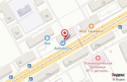Магазин автозапчастей Трак на улице Космонавтов на карте