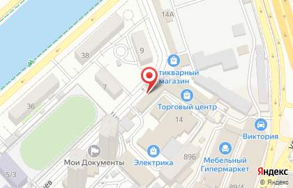 Мотосалон Rollingmoto на улице Юных Ленинцев на карте