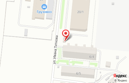 Продовольственный магазин на площади Карла Маркса на карте
