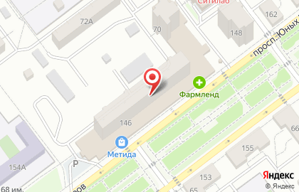 Магазин разливных напитков на проспекте Юных Пионеров на карте