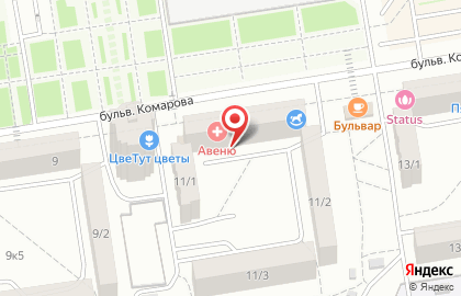 Бульвар на бульваре Комарова на карте