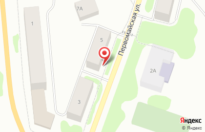 Магазин у дома Бристоль на Первомайской улице на карте