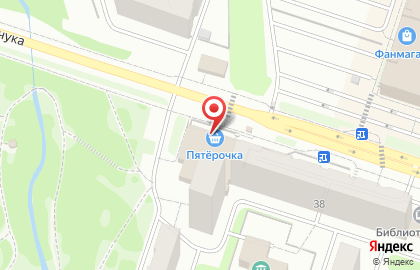 Супермаркет Пятёрочка на улице Корнейчука, 36 на карте