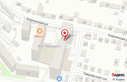 Паркинг автопаркинг на Кирпичной улице на карте