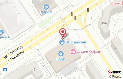 Супермаркет Перекресток на улице Чапаева на карте