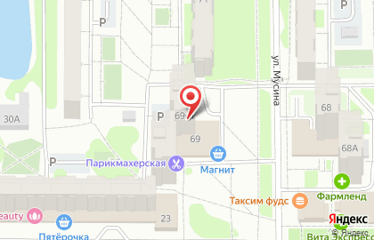 Мастерская на улице Мусина на карте