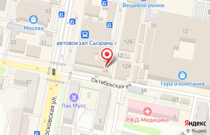 Продовольственный магазин на Московской улице на карте