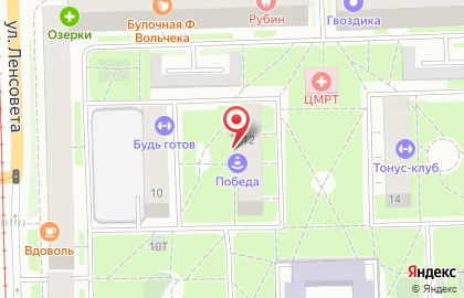 Образовательный центр Юниум на улице Типанова, 12 на карте