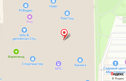 Магазин одежды Bershka в Кировском районе на карте