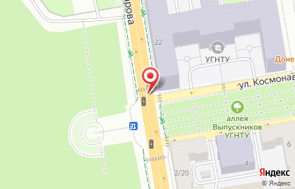 АЗС на улице Комарова на карте