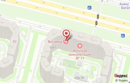 Медицинский центр Витамед на метро Комендантский проспект на карте