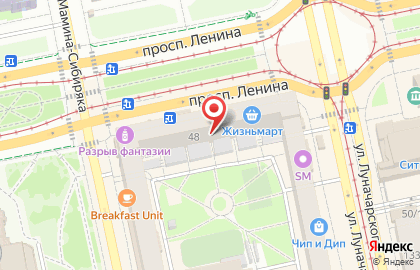 Супермаркет цифровой и бытовой техники DNS в Октябрьском районе на карте