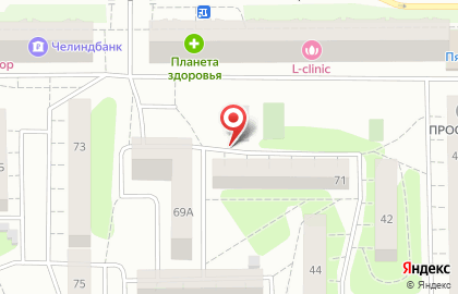 Продуктовый киоск на Комсомольском проспекте на карте