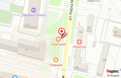 Киоск фастфудной продукции на улице Карла Маркса на карте
