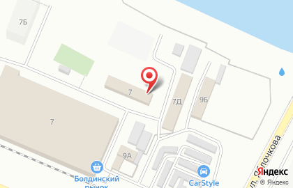 Торговый дом Морозко на Августовской улице на карте