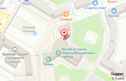 Центр на площади Ленина на карте