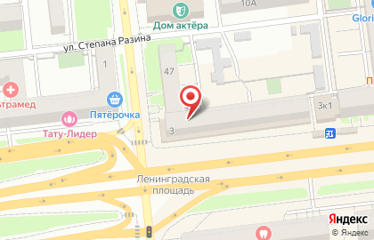 Дискавери на улице Ленинградской на карте
