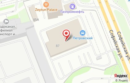 Официальный дилер Renault Петровский Автоцентр на Софийской улице на карте