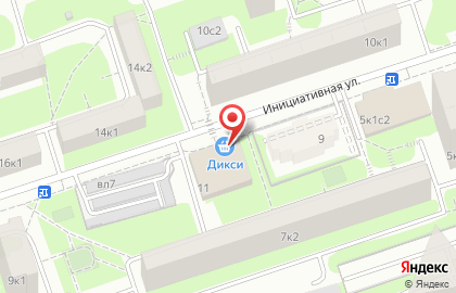 СамПРАЧКА на метро Славянский бульвар на Инициативной улице на карте