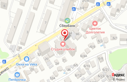 Монро на улице Макаренко на карте
