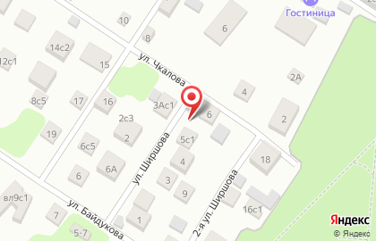 Дом у Парка на улице Ширшова на карте