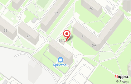 Продуктовый минимаркет на улице Сергея Акимова на карте