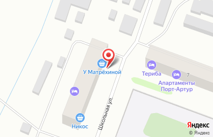 Продуктовый магазин на Школьной улице на карте