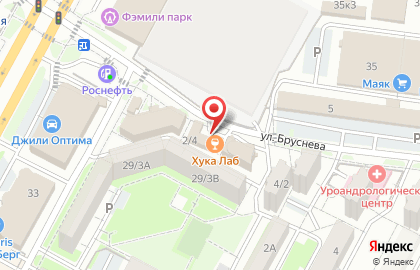 Стрижамент Винотека на улице Бруснева на карте