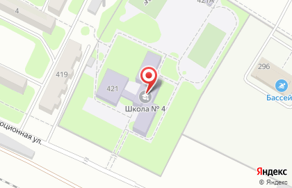 Средняя школа №4 на Революционной улице на карте