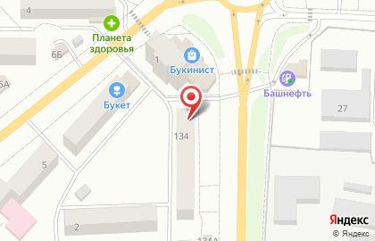 Магазин алкогольных напитков Красное & Белое на улице Азина, 134 на карте