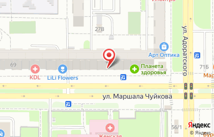 Цветочный магазин FlowersHappy на улице Маршала Чуйкова на карте