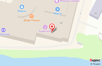 Сеть офф-прайс магазинов Familia на Ленинградском проспекте на карте