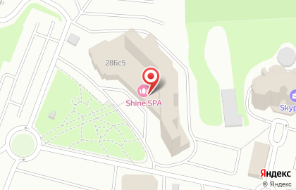 Галерея Самоцветов на Международном шоссе на карте