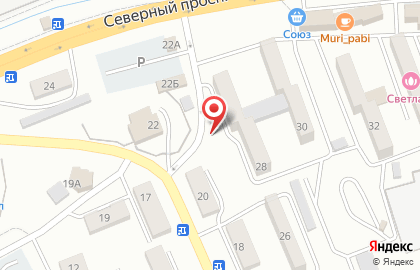 Продуктовый магазин Вкусняшка на Комсомольской на карте