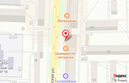 Продовольственный магазин на Коммунистической улице на карте