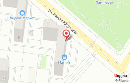 Парикмахерская Семейная в Кировском районе на карте