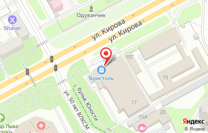 Магазин у дома Бристоль на улице Кирова на карте