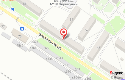Магазин продуктов Пикник на Вокзальной улице на карте