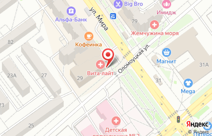 Супермаркет Магнит у дома на Оломоуцкой улице, 29 на карте