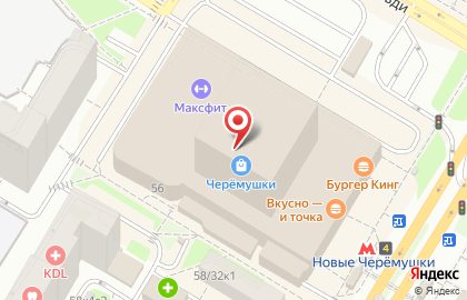 Магазин одежды в Москве на карте