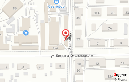 Продовольственный магазин на улице Хмельницкого на карте