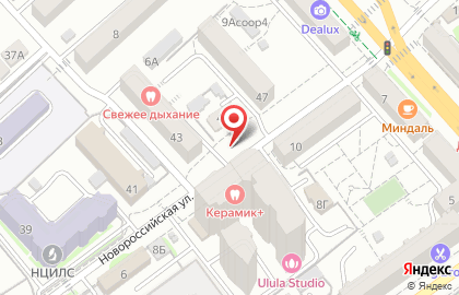 Амбаръ на Новороссийской улице на карте
