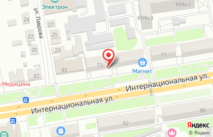 Магазин Лакомка на Интернациональной улице на карте