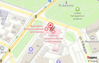 Городская клиническая больница №4 на улице Постникова на карте