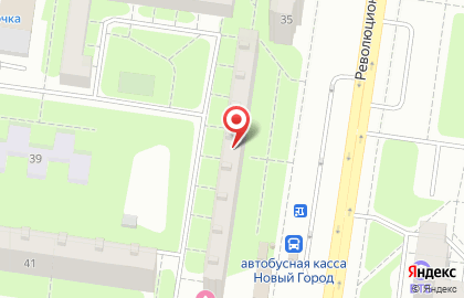 Аптека Имплозия на Революционной улице на карте