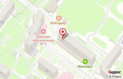 Магазин Мясной дворик на улице Сергея Есенина на карте