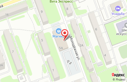 Торговый комплекс Народный на Молодёжной улице на карте